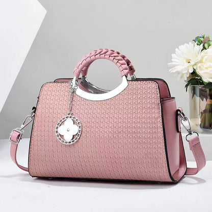 Trendy foreign style ladies fashionable and elegant simple single shoulder crossbody handbag